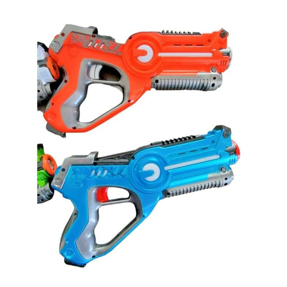 The Tag Adventure Guys Laser Tag Guns‎ and Case - Picture 6 of 10